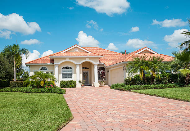 Best Local Driveway Pavers  in Victoria, KS